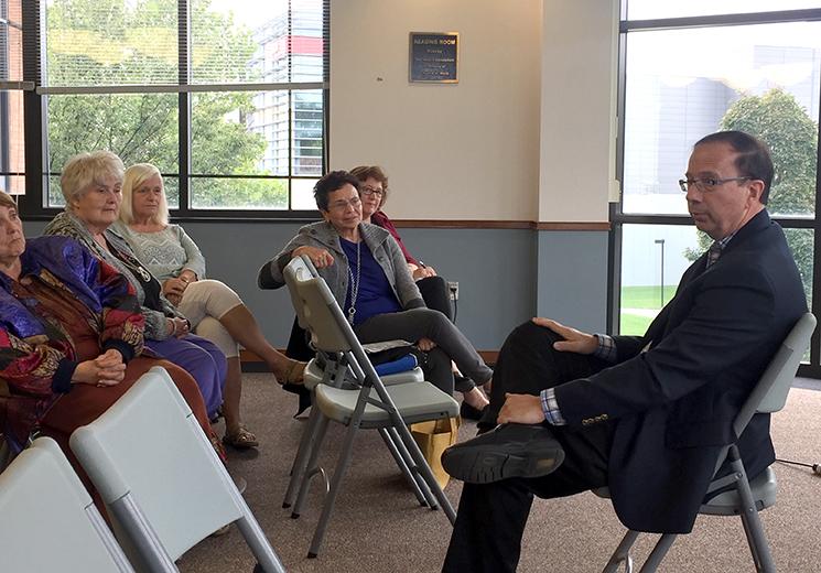 Joe Griffo visits with MVILR class