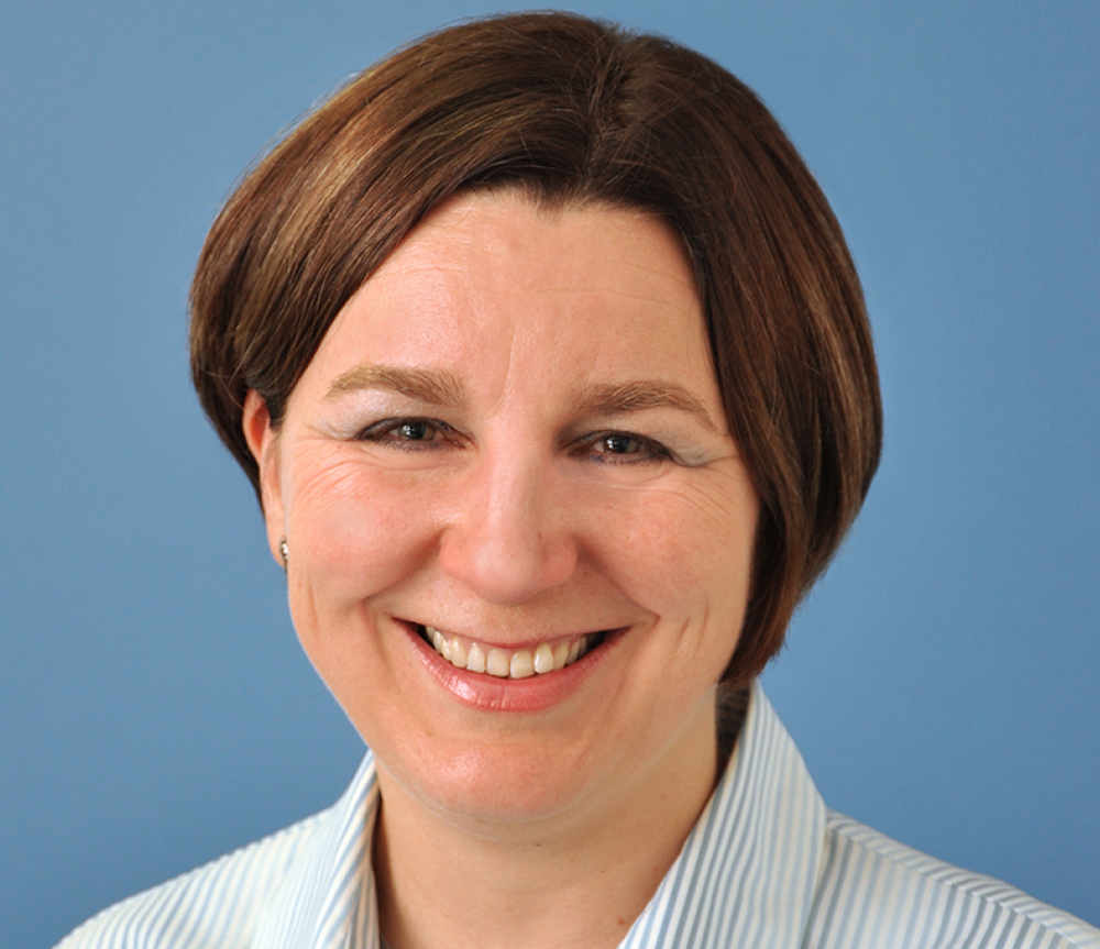 Dr. Thomova