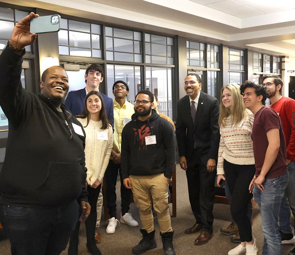 Chancellor King Selfie with Students