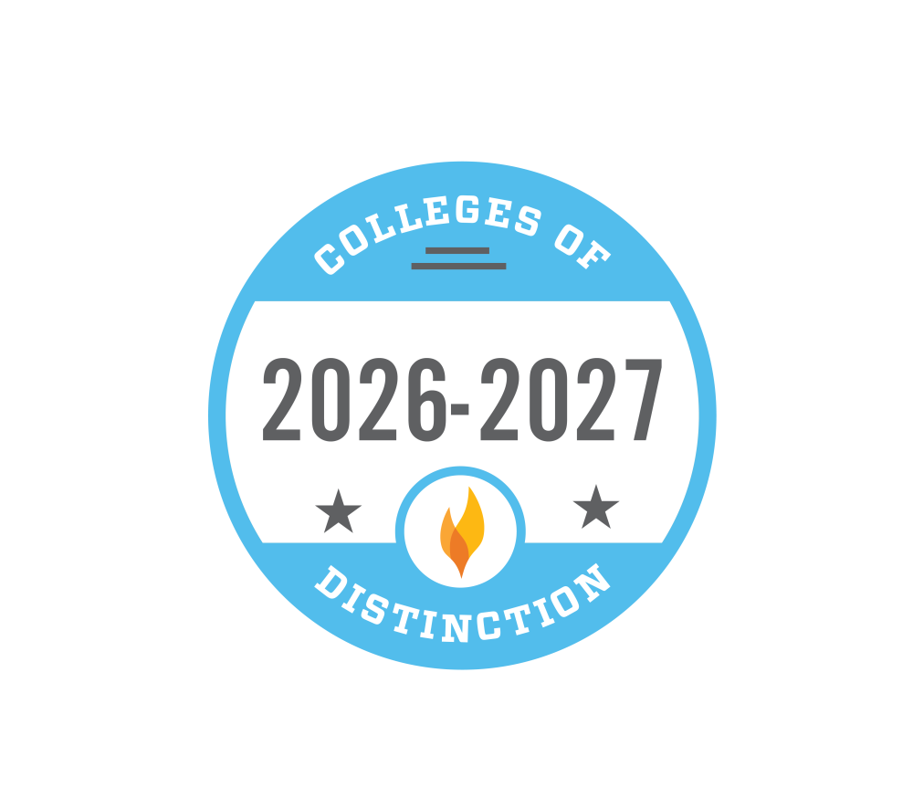2026-27 Colleges of Distinction Badge. Light Blue and White.